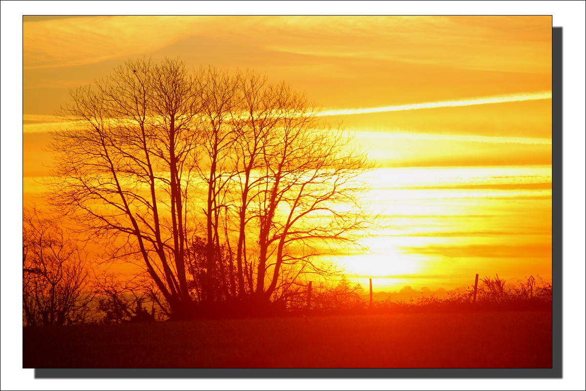 Lever de Soleil sur Lopérec