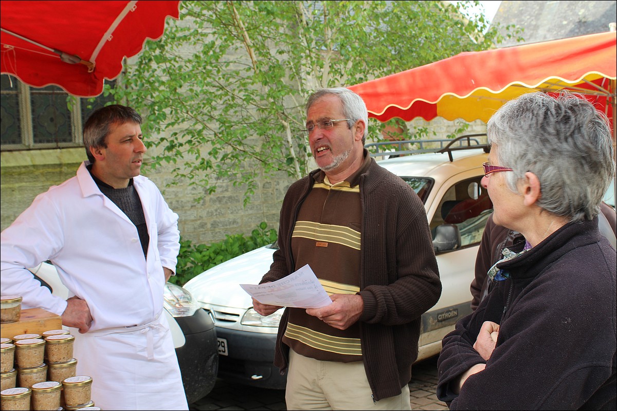 20 Mai 2012 - Lopérec -Marché de Pays et Vide-Greniers 2012