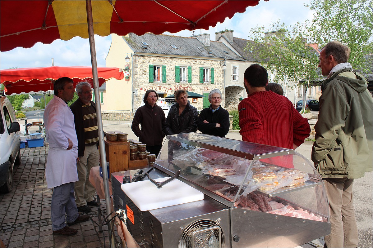 20 Mai 2012 - Lopérec -Marché de Pays et Vide-Greniers 2012