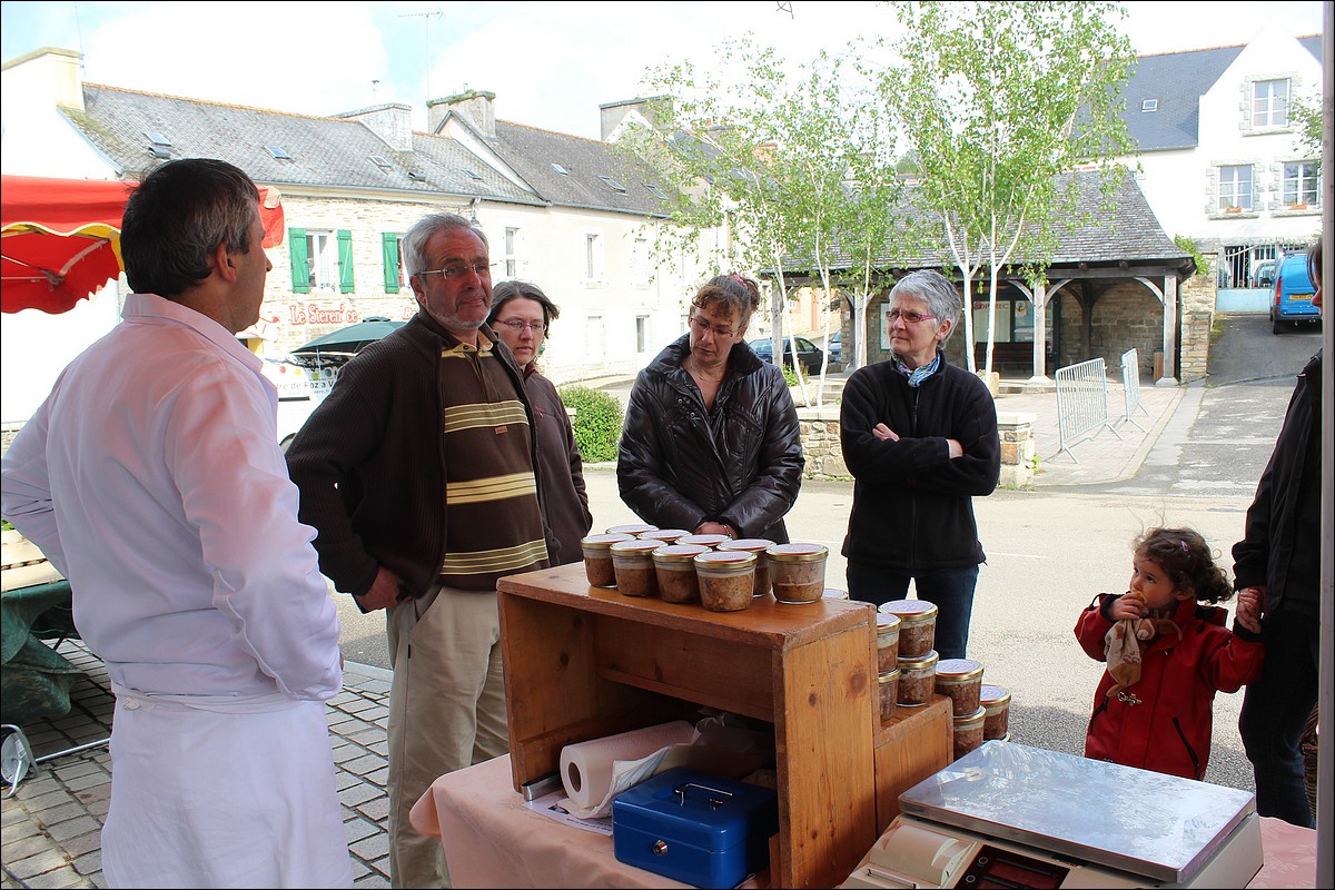 20 Mai 2012 - Lopérec -Marché de Pays et Vide-Greniers 2012