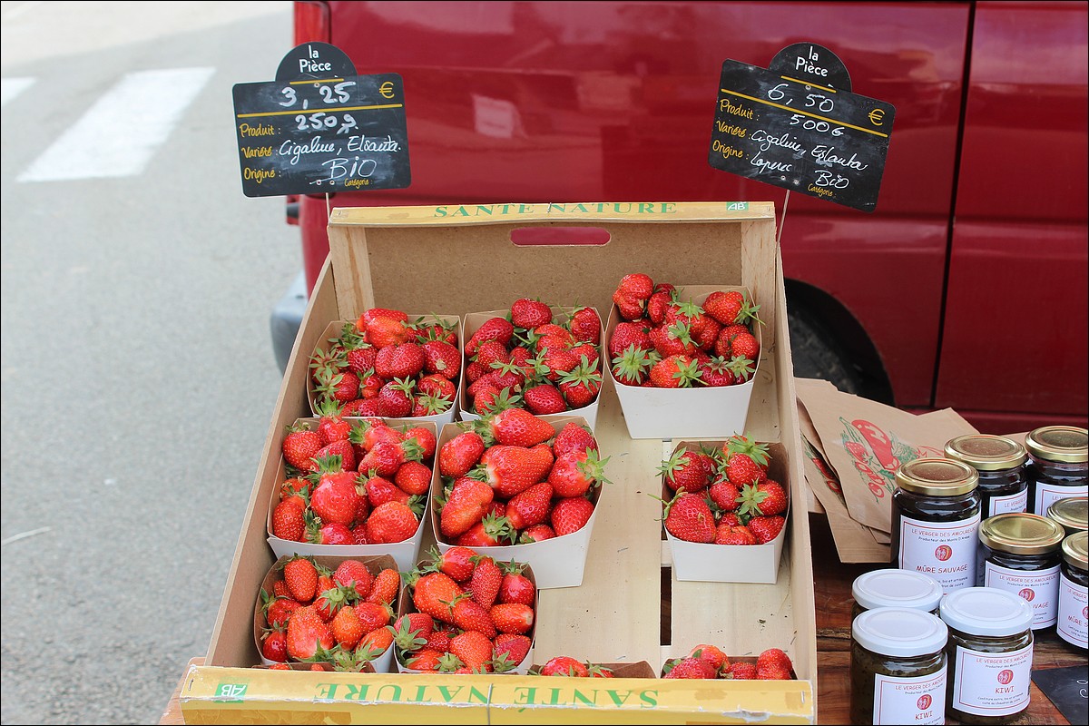 20 Mai 2012 - Lopérec -Marché de Pays et Vide-Greniers 2012