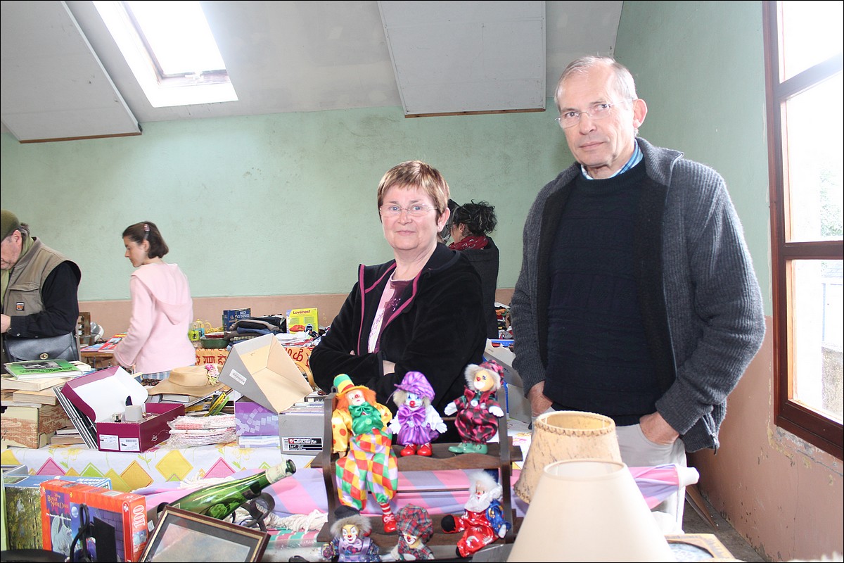 20 Mai 2012 - Lopérec -Marché de Pays et Vide-Greniers 2012
