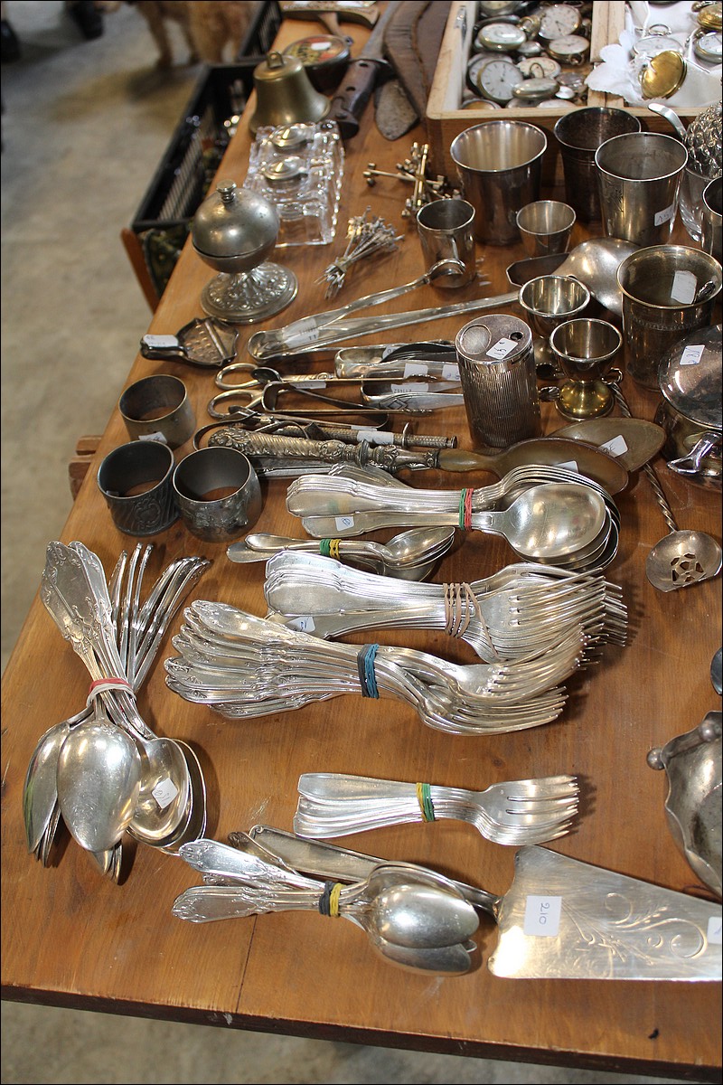 20 Mai 2012 - Lopérec -Marché de Pays et Vide-Greniers 2012