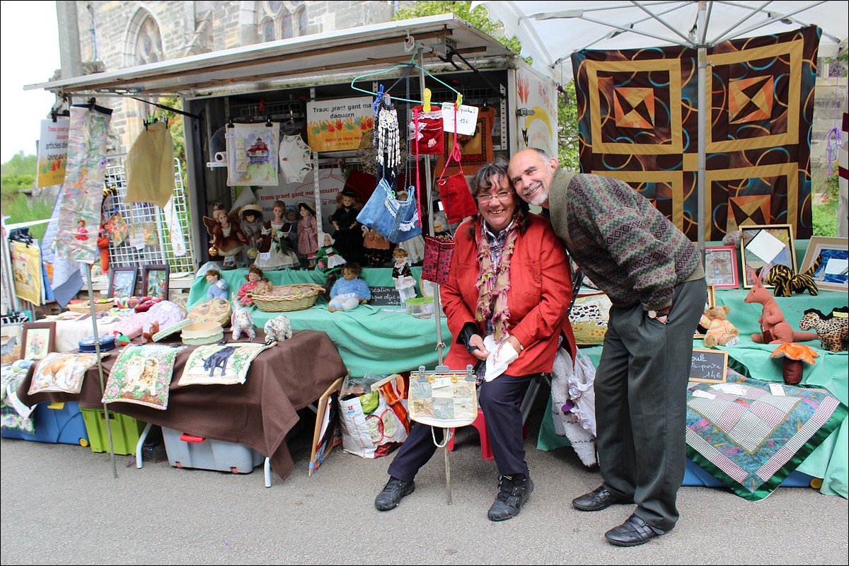 20 Mai 2012 - Lopérec -Marché de Pays et Vide-Greniers 2012