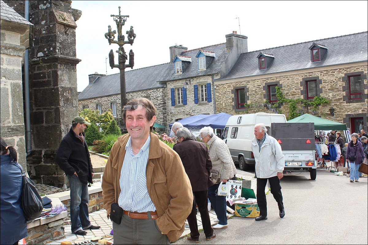 20 Mai 2012 - Lopérec -Marché de Pays et Vide-Greniers 2012