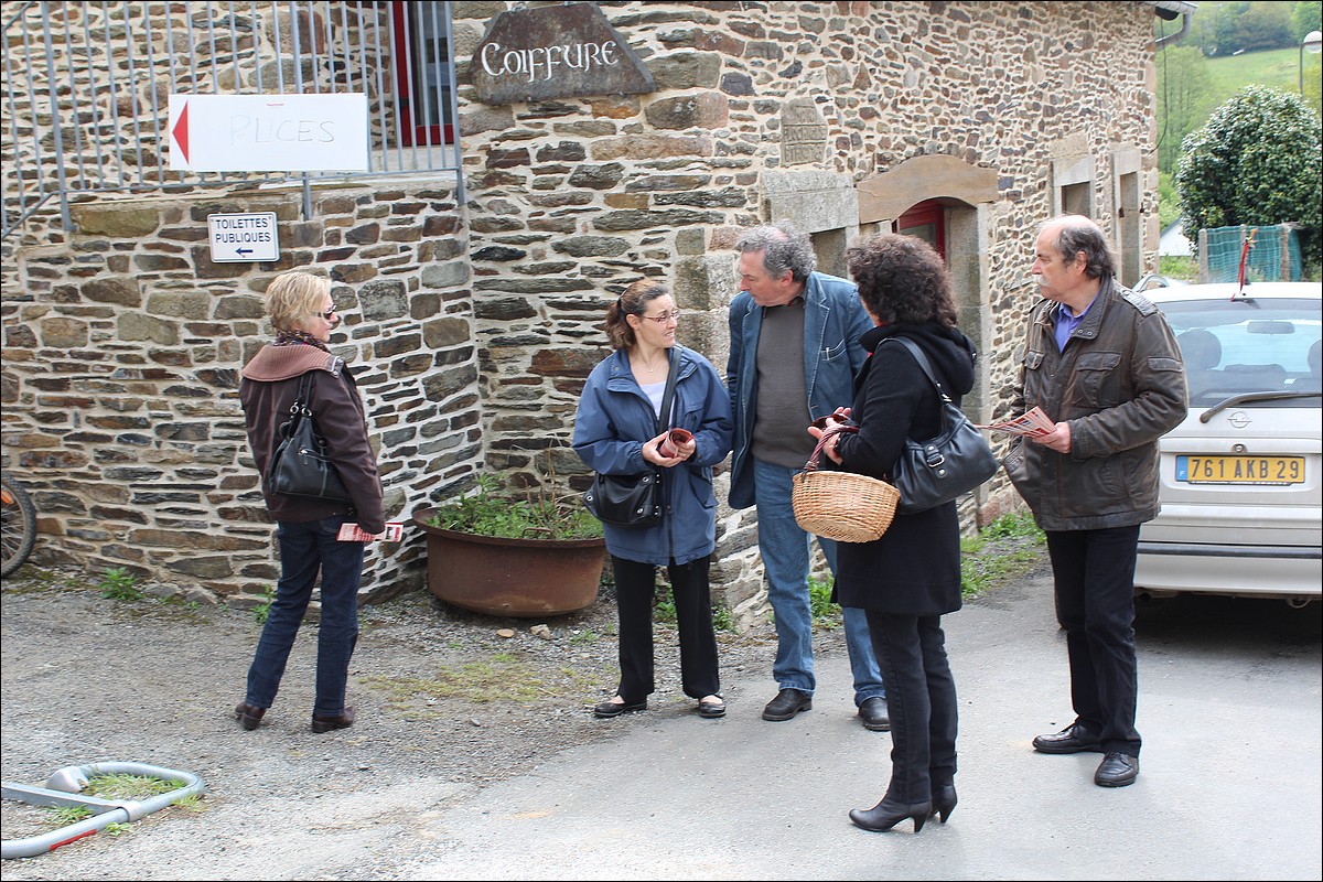 20 Mai 2012 - Lopérec -Marché de Pays et Vide-Greniers 2012