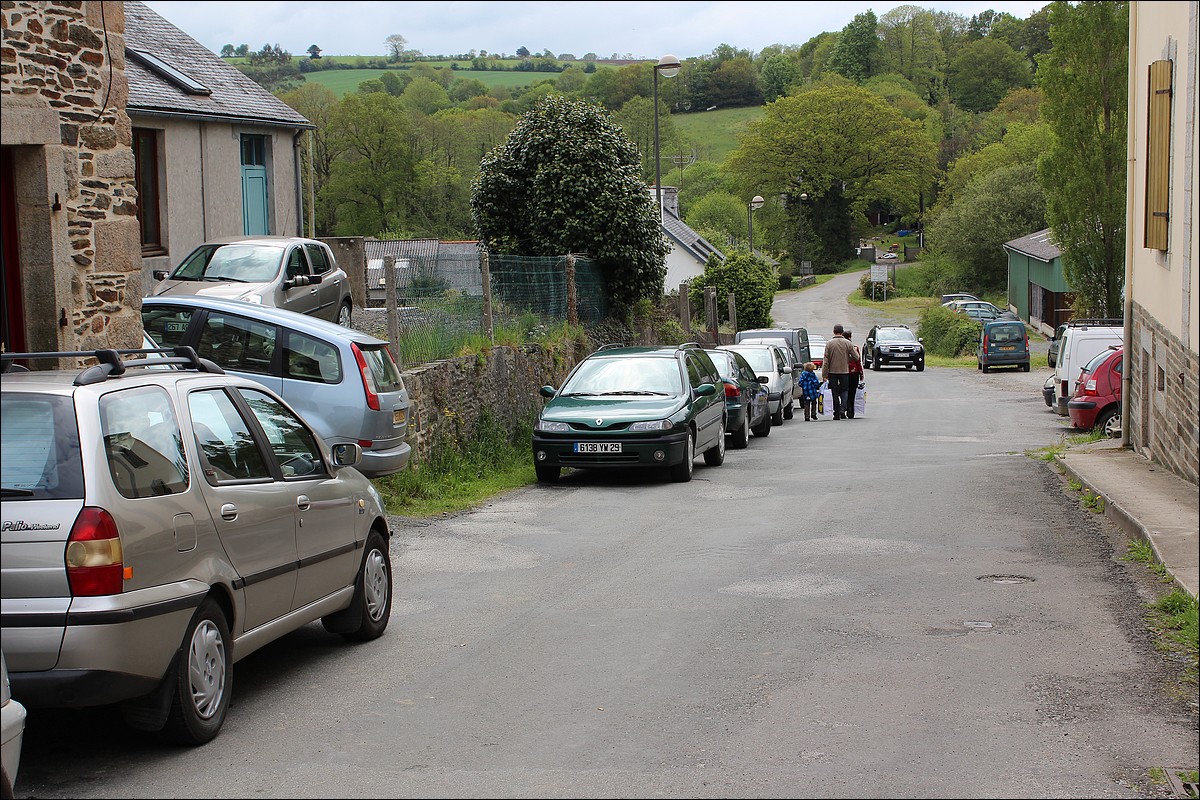 20 Mai 2012 - Lopérec -Marché de Pays et Vide-Greniers 2012