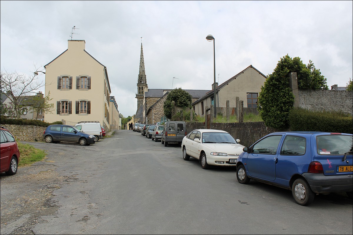 20 Mai 2012 - Lopérec -Marché de Pays et Vide-Greniers 2012