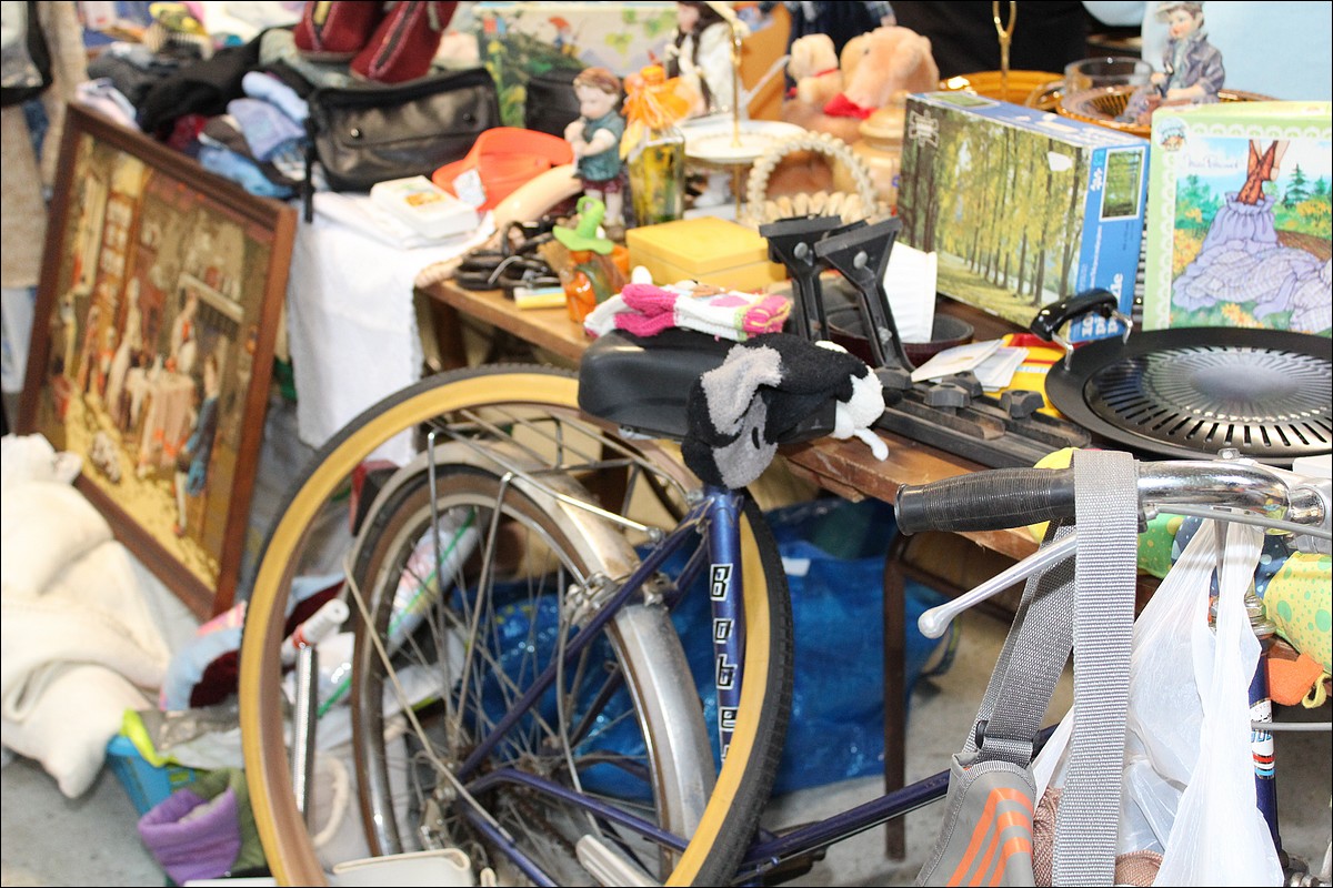 20 Mai 2012 - Lopérec -Marché de Pays et Vide-Greniers 2012