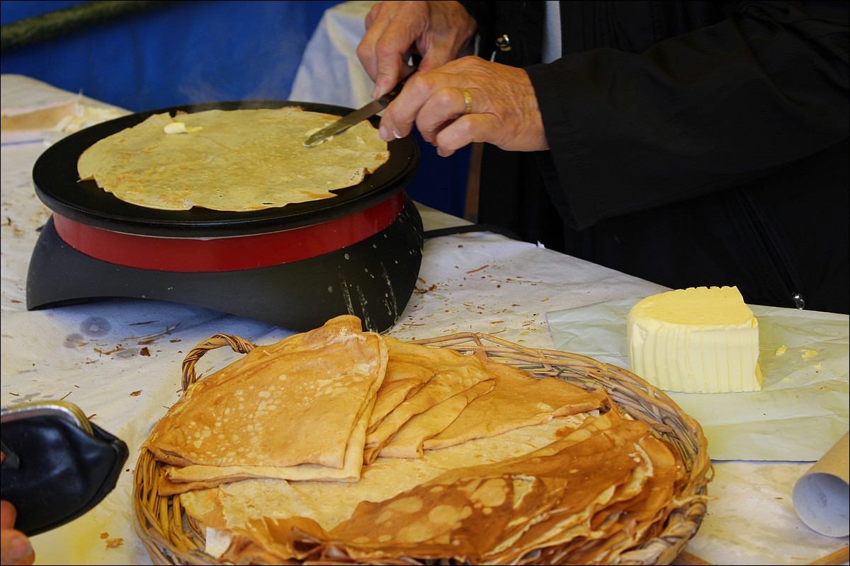 20 Mai 2012 - Lopérec -Marché de Pays et Vide-Greniers 2012