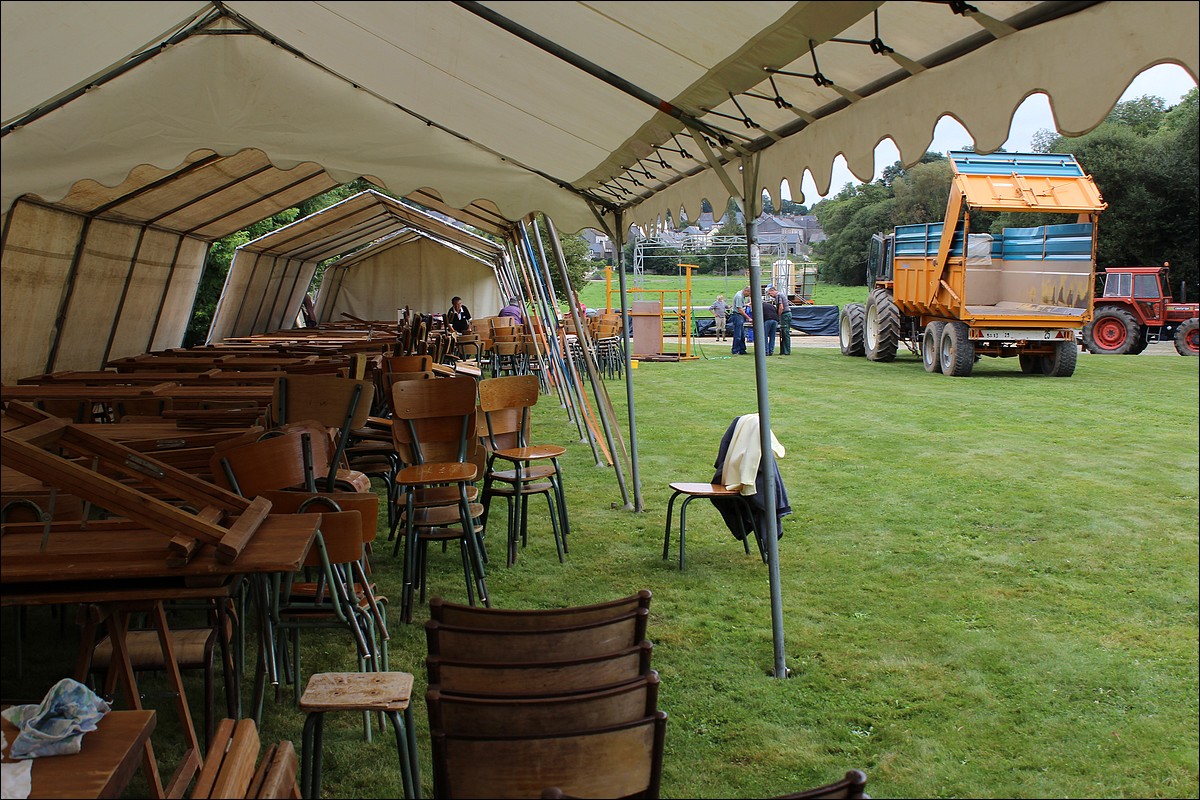 Samedi 1er Septembre 2012 - Lopérec - Préparation de la Fête du Village