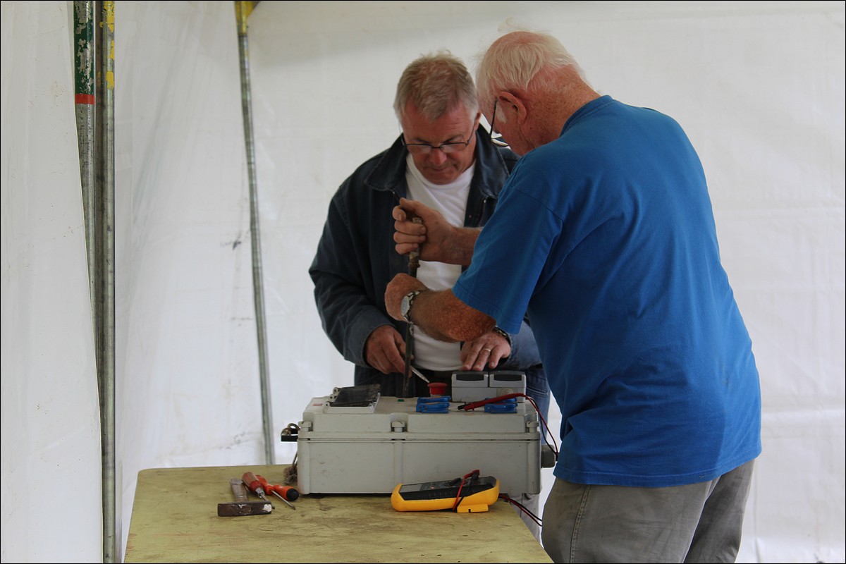 Samedi 1er Septembre 2012 - Lopérec - Préparation de la Fête du Village