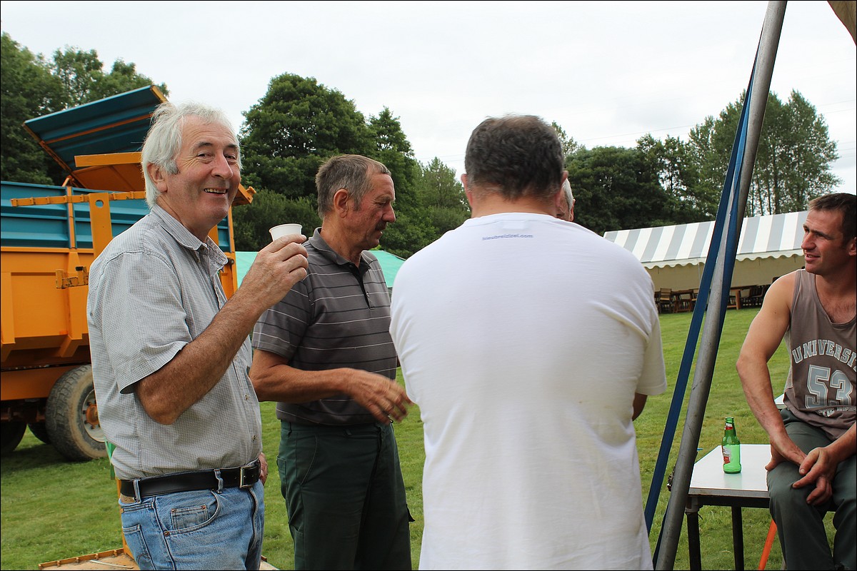 Samedi 1er Septembre 2012 - Lopérec - Préparation de la Fête du Village