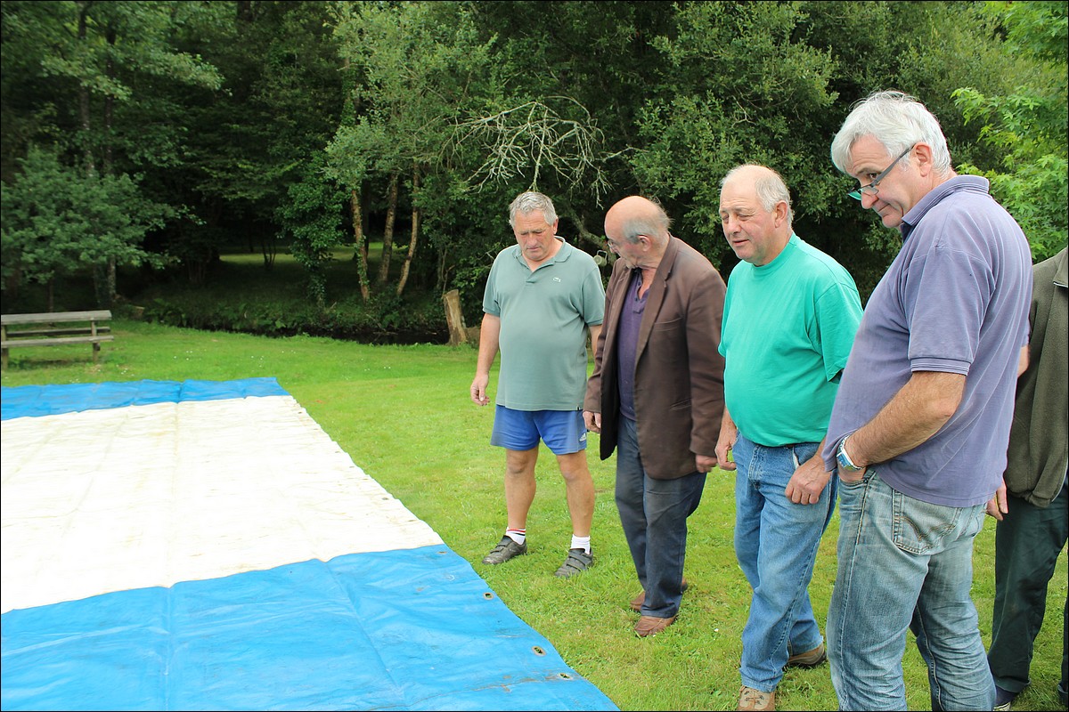 Samedi 1er Septembre 2012 - Lopérec - Préparation de la Fête du Village