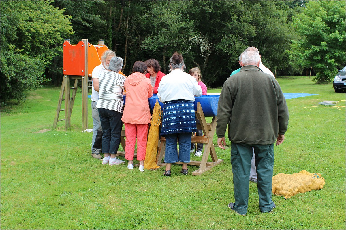 Samedi 1er Septembre 2012 - Lopérec - Préparation de la Fête du Village