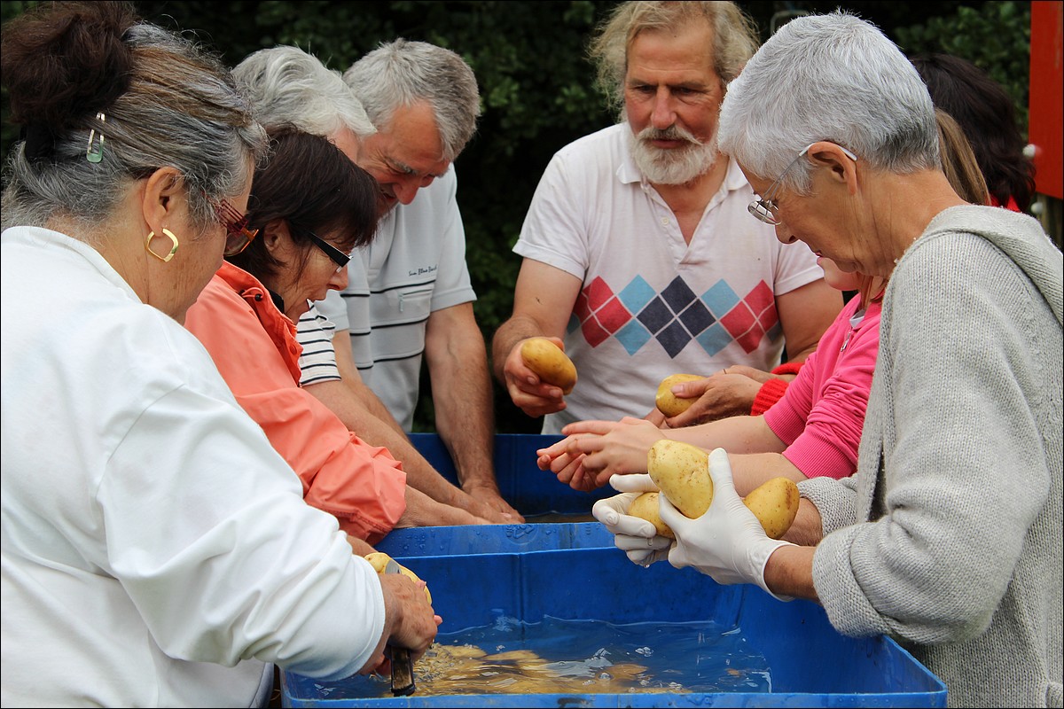 Samedi 1er Septembre 2012 - Lopérec - Préparation de la Fête du Village