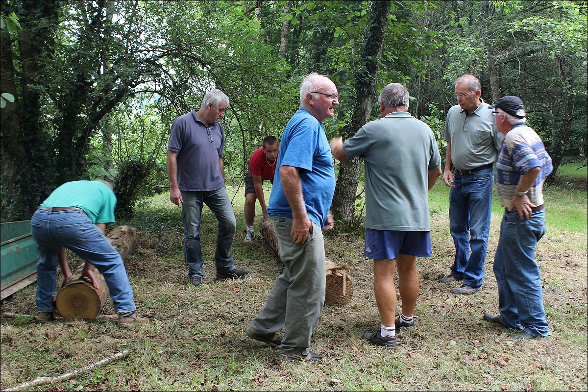 Samedi 1er Septembre 2012 - Lopérec - Préparation de la Fête du Village