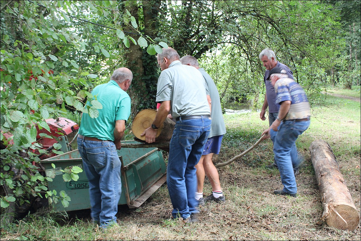 Samedi 1er Septembre 2012 - Lopérec - Préparation de la Fête du Village