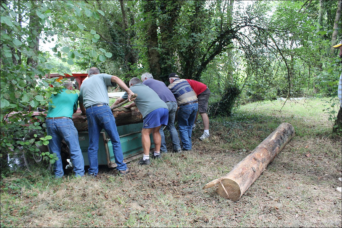 Samedi 1er Septembre 2012 - Lopérec - Préparation de la Fête du Village
