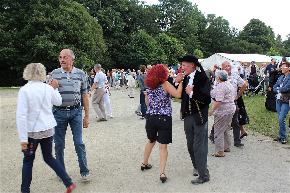 Dimanche 2 Septembre 2012 - La Fête du Village