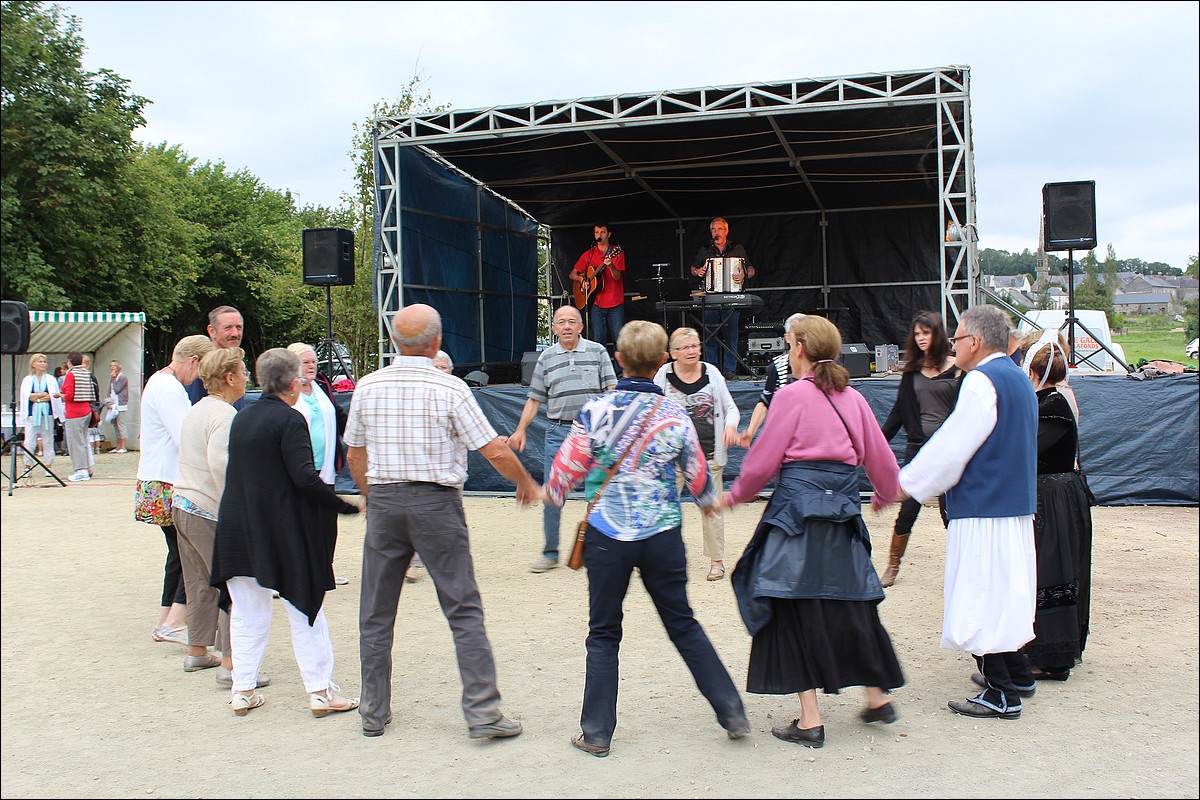 Dimanche 2 Septembre 2012 - La Fête du Village