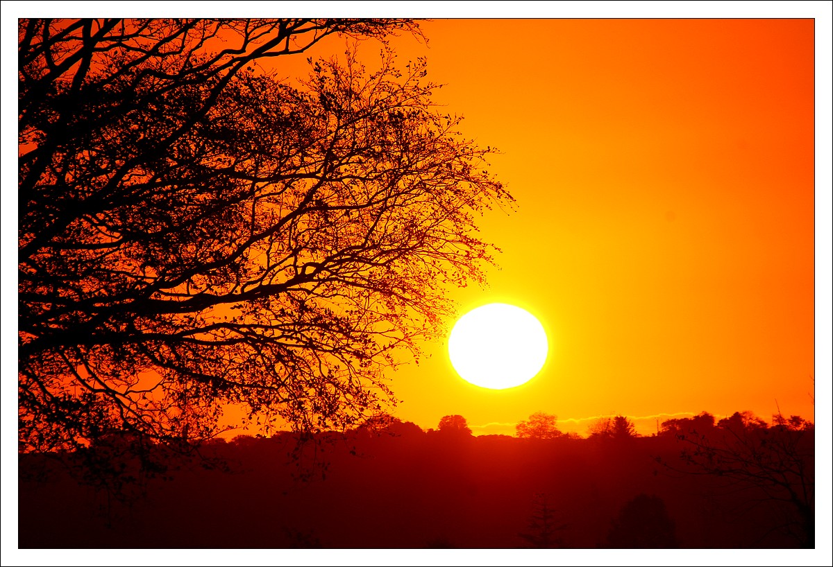 Lever de Soleil sur Lopérec