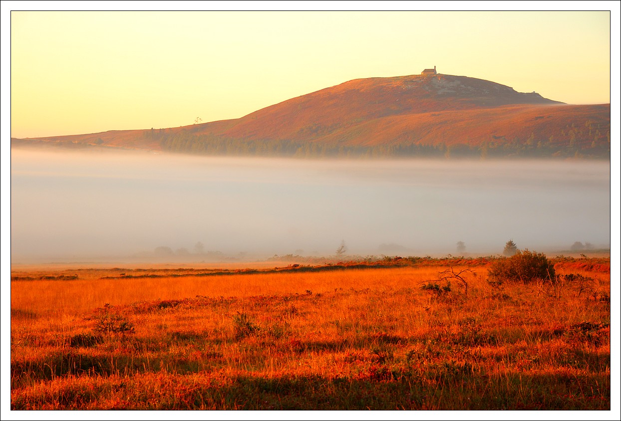 Monts dArrée, Lever de Soleil