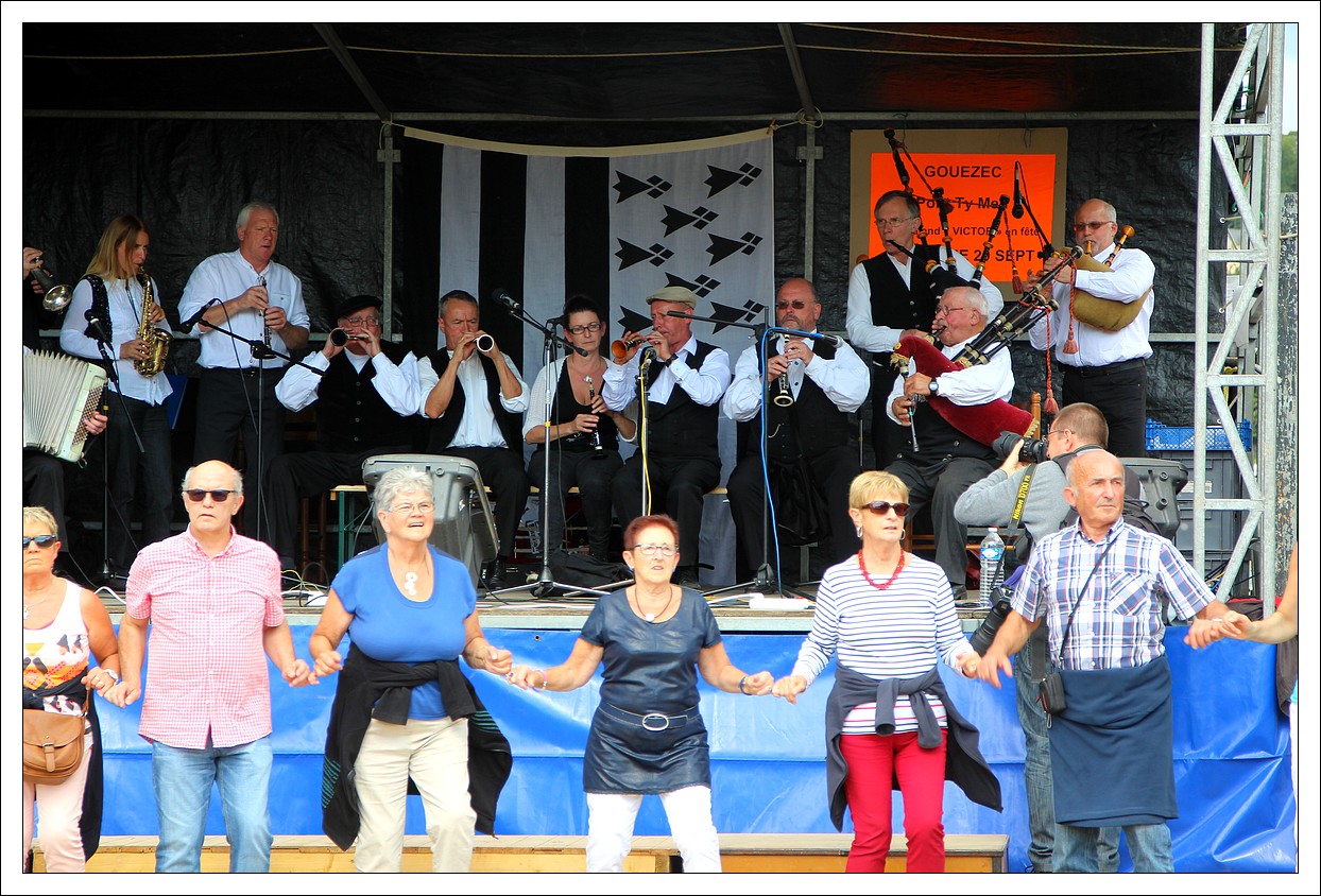 Loprec - Fte Bretonne - Fte du Village - Re An Are