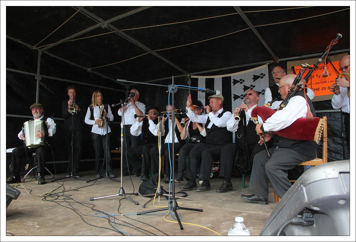 Loprec - Fte Bretonne - Fte du Village - Re An Are