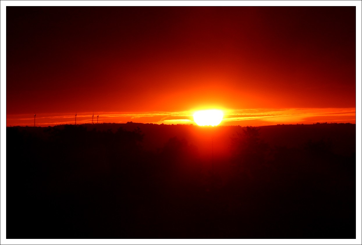Loperec, lever du soleil