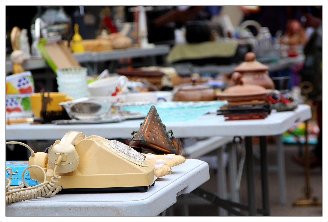 Vide Grenier Loprec