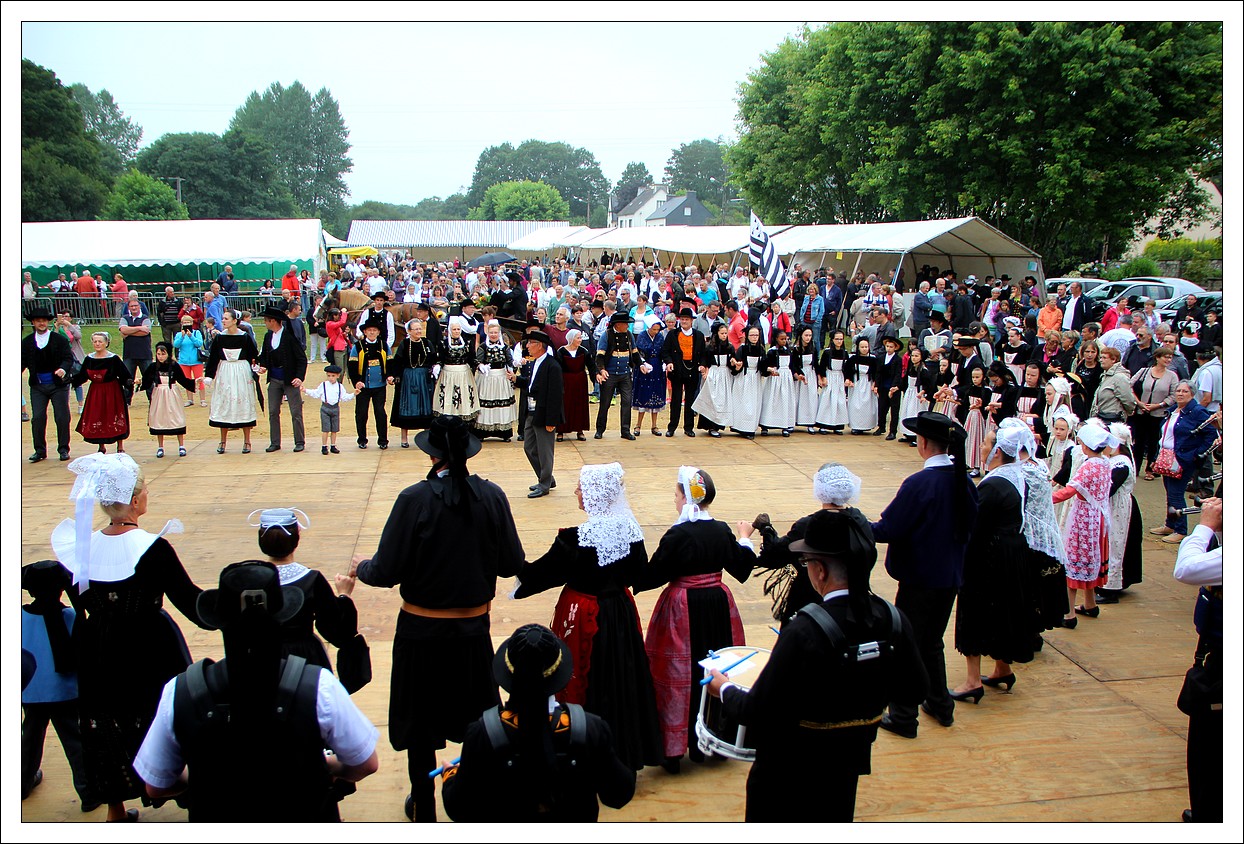Loprec - La Fte du Village Dimanche 4 Septembre 2016