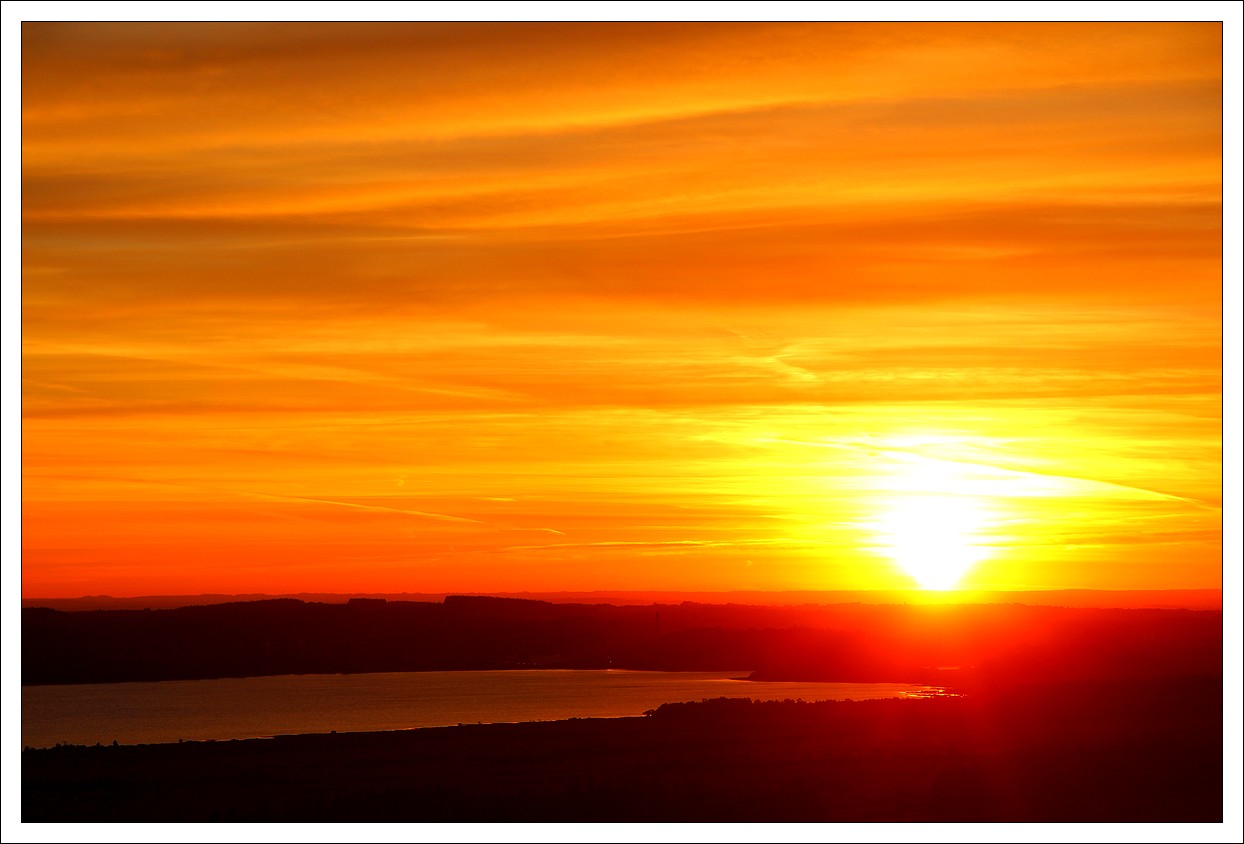 Lever de Soleil sur les Monts d'Arre